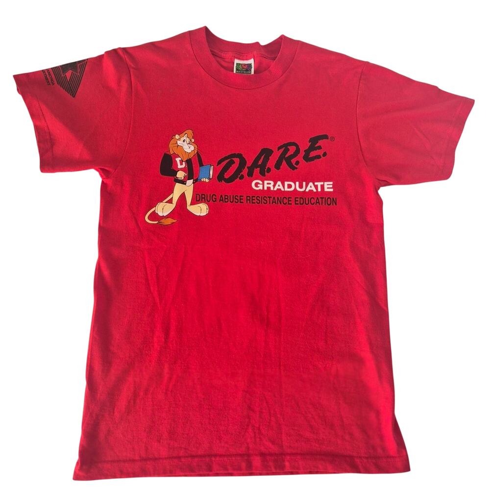 Vintage 90s DARE Tee Shirt Small Red Fruit of the Loom Rancho Cucamonga Police